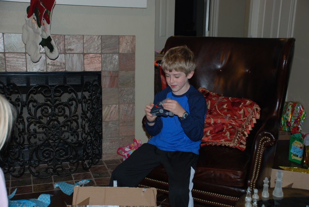 2012-12-25 16 Christmas Morning J&H.jpg